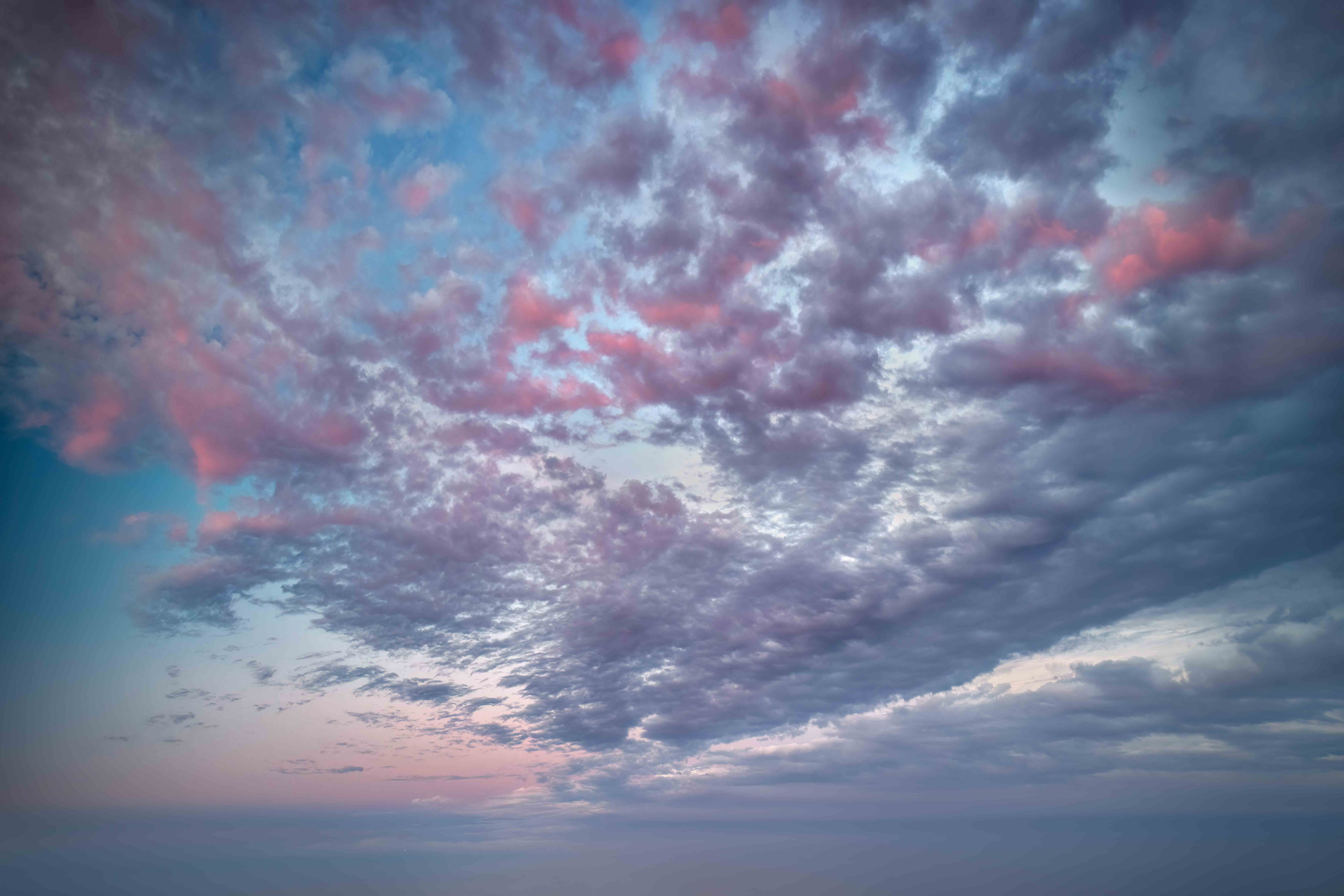 Mysteriously Melodramatic Skies for your photos(54)