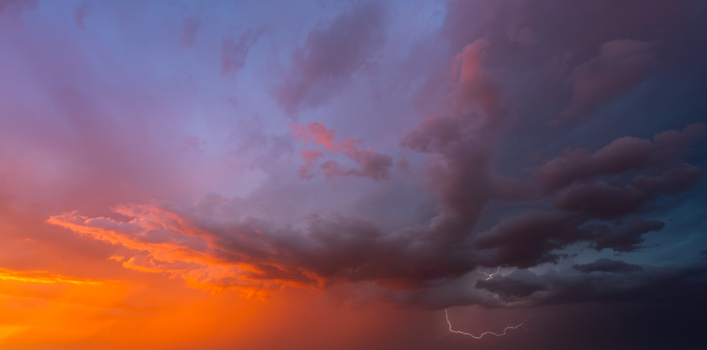 Roaring Horizons Skies for your photographs(59)