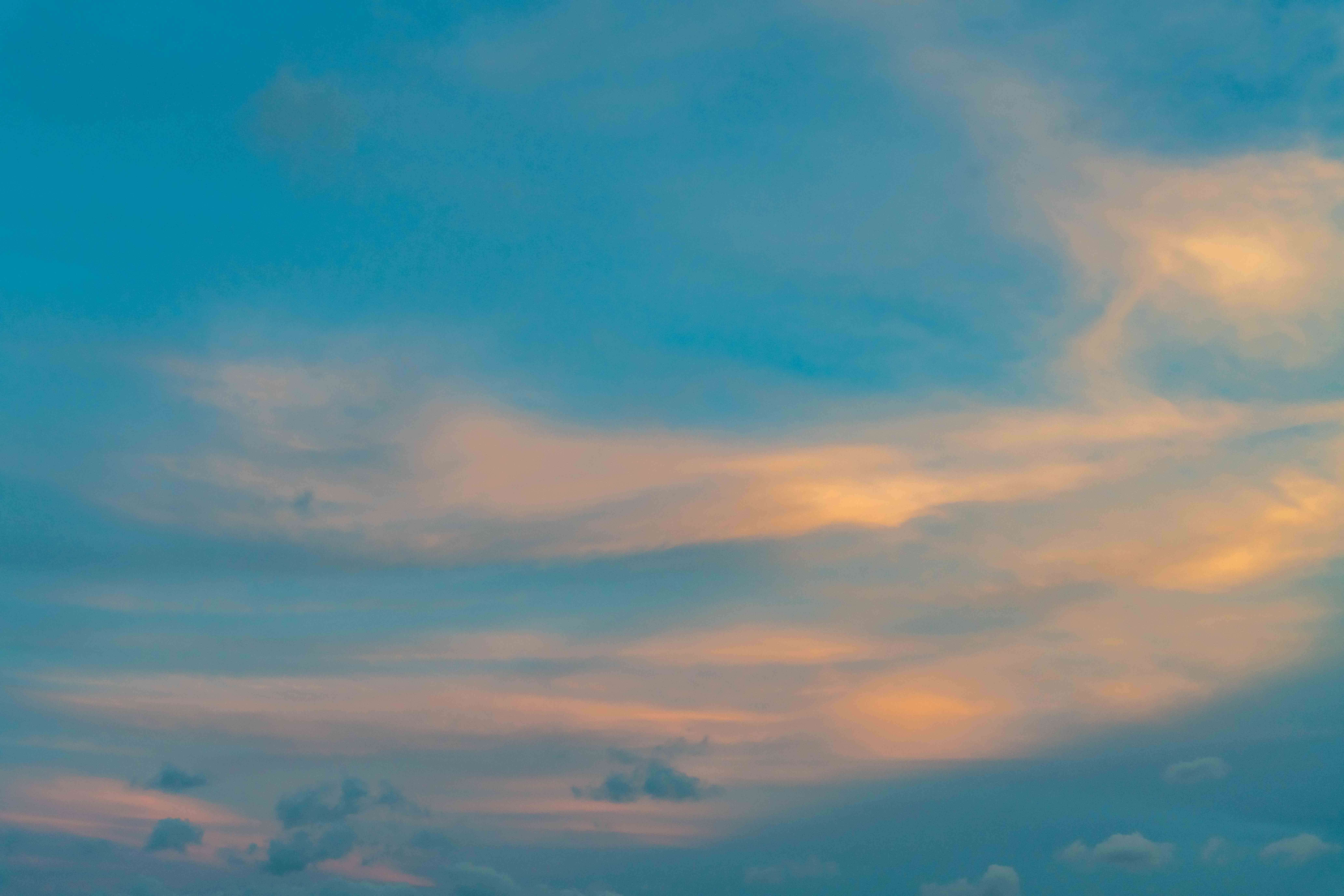 Sapphire Breeze Skies for your photographs(58)