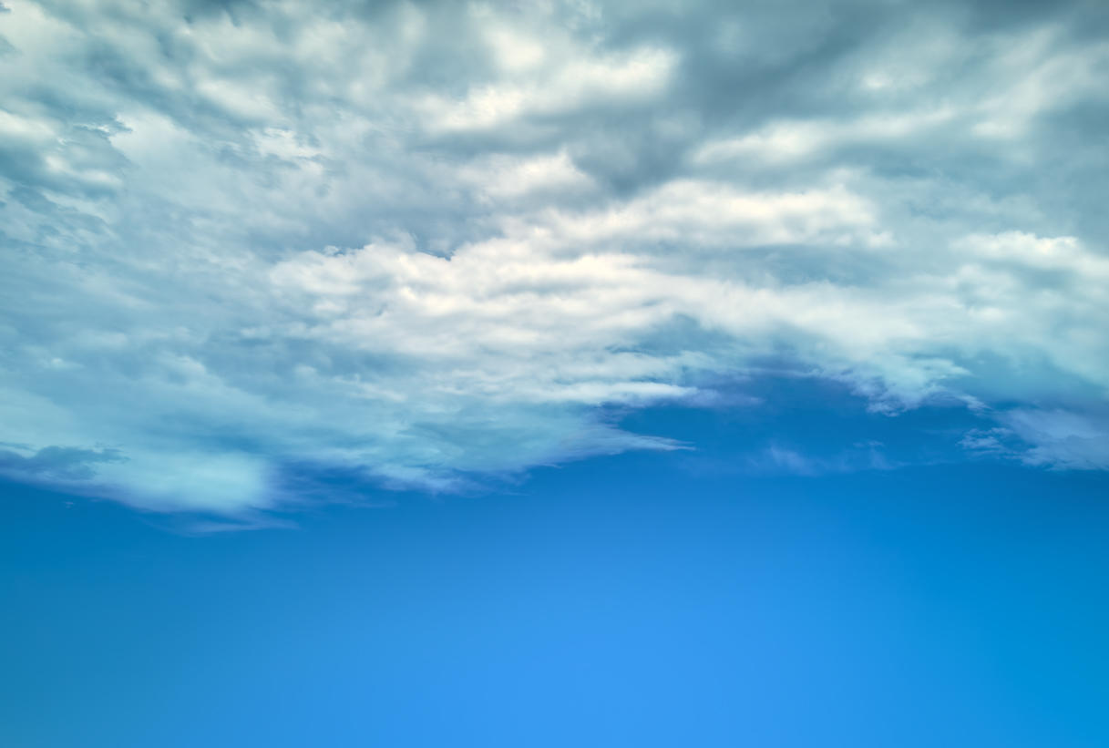 The Ultimate Landscapes Bundle is a photo enhancement asset for Luminar(66)