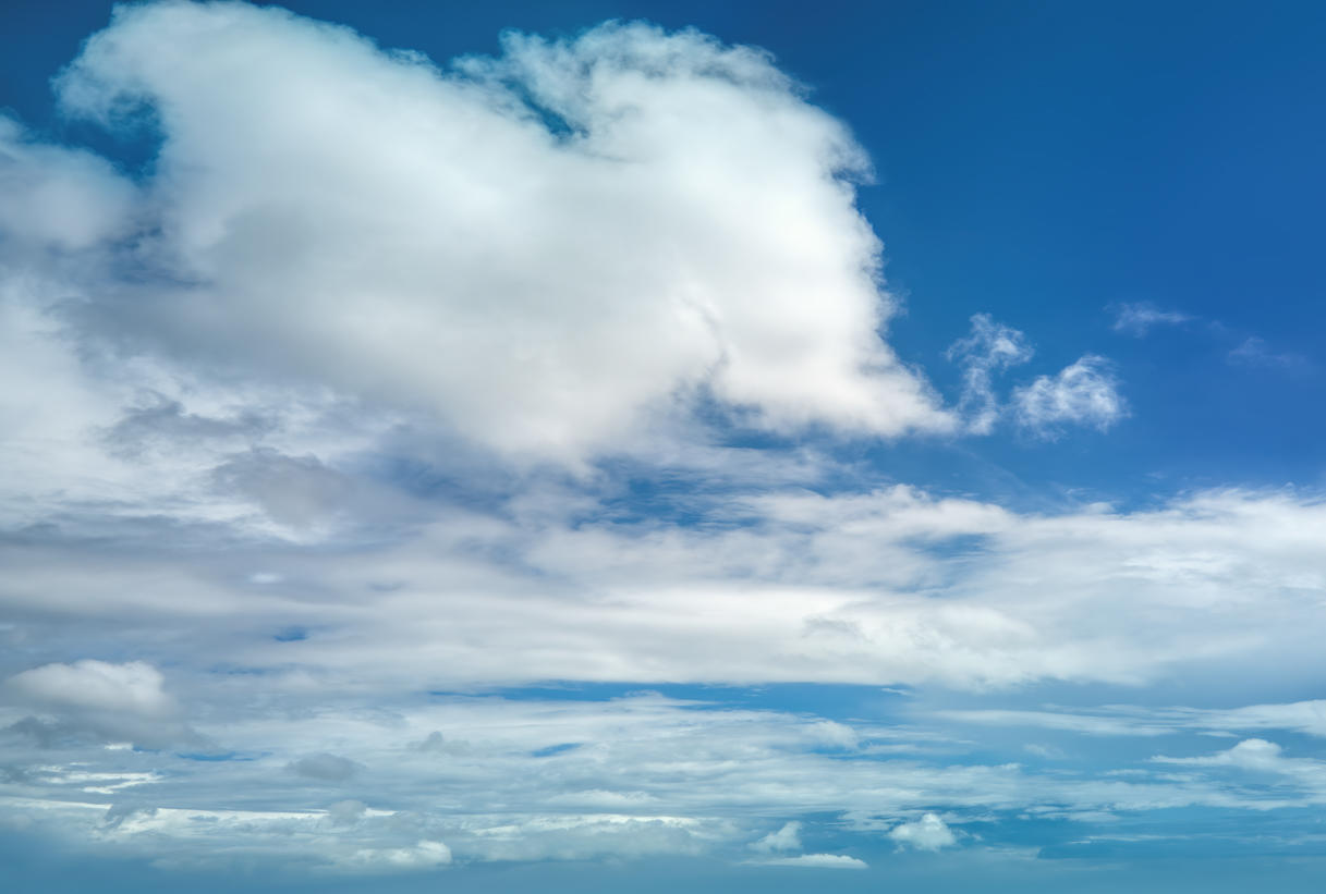 The Ultimate Landscapes Bundle is a photo enhancement asset for Luminar(82)