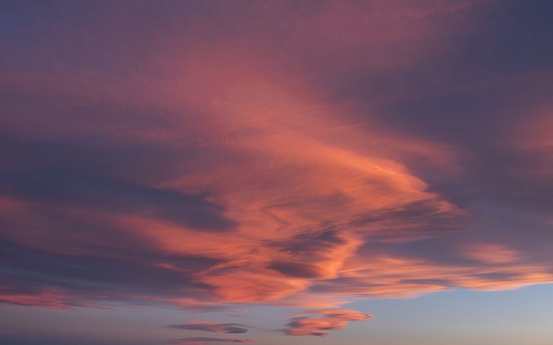 Skies included in the pack(15)