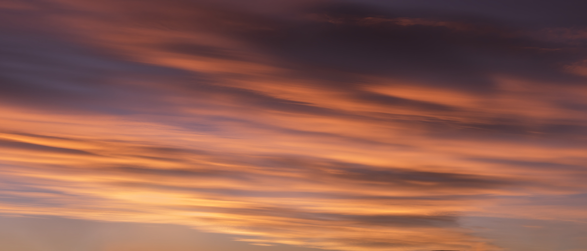 Tender Blushing Skies | Luminar Marketplace(67)