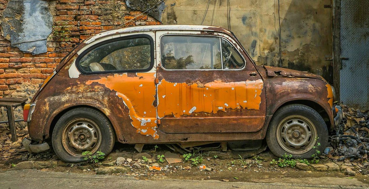 Rusty Cars Presets for Luminar | Marketplace(42)