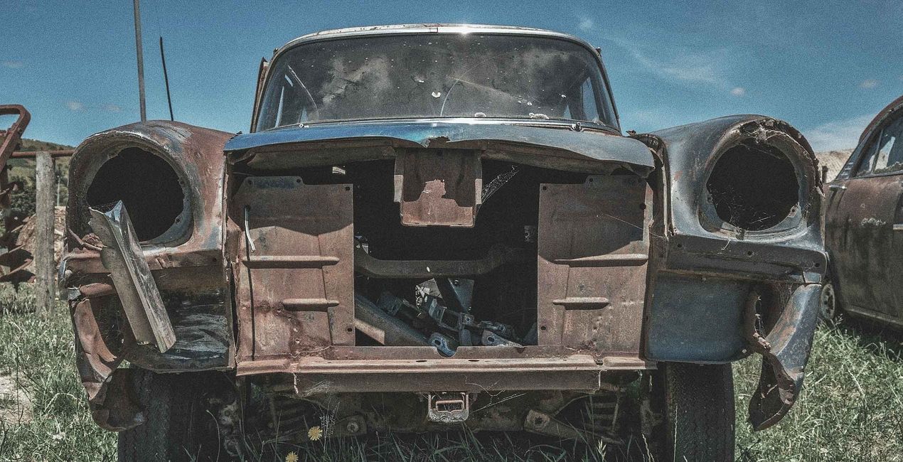 Rusty Cars Presets for Luminar | Marketplace(40)