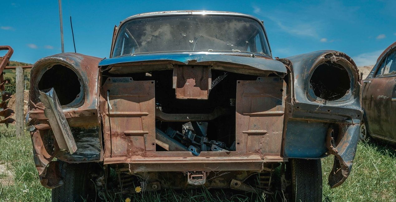 Rusty Cars Presets for Luminar | Marketplace(39)