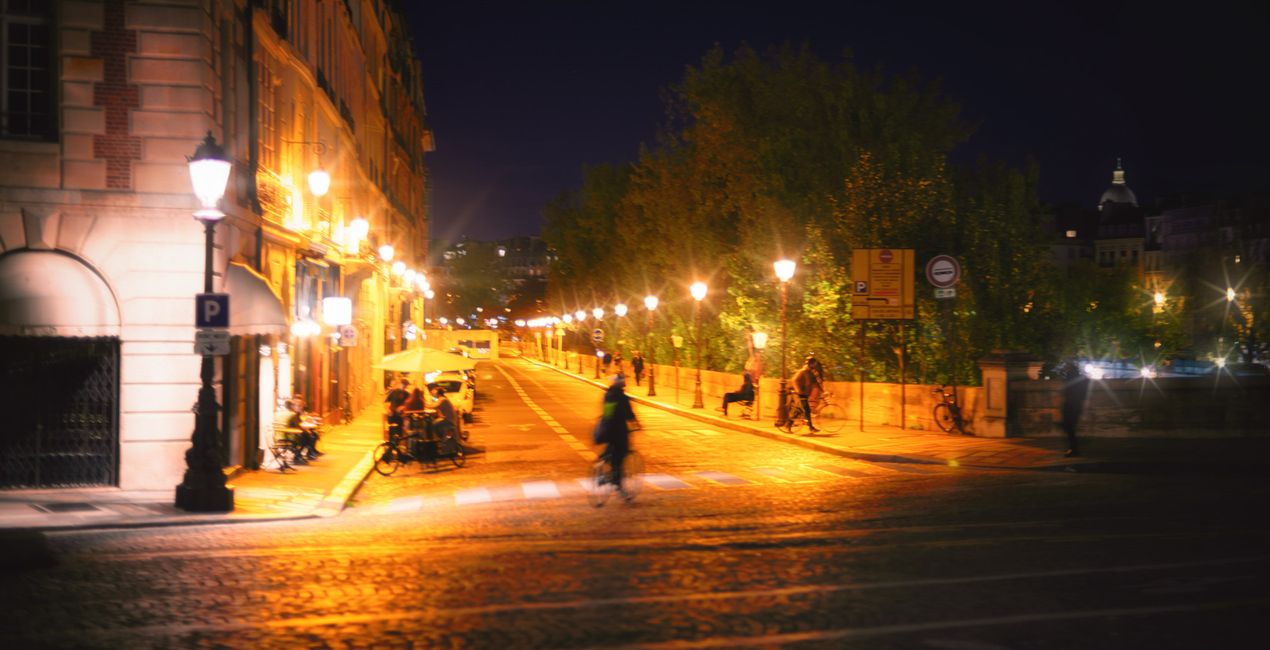 Colorful Night Streets Presets for Luminar | Marketplace(42)