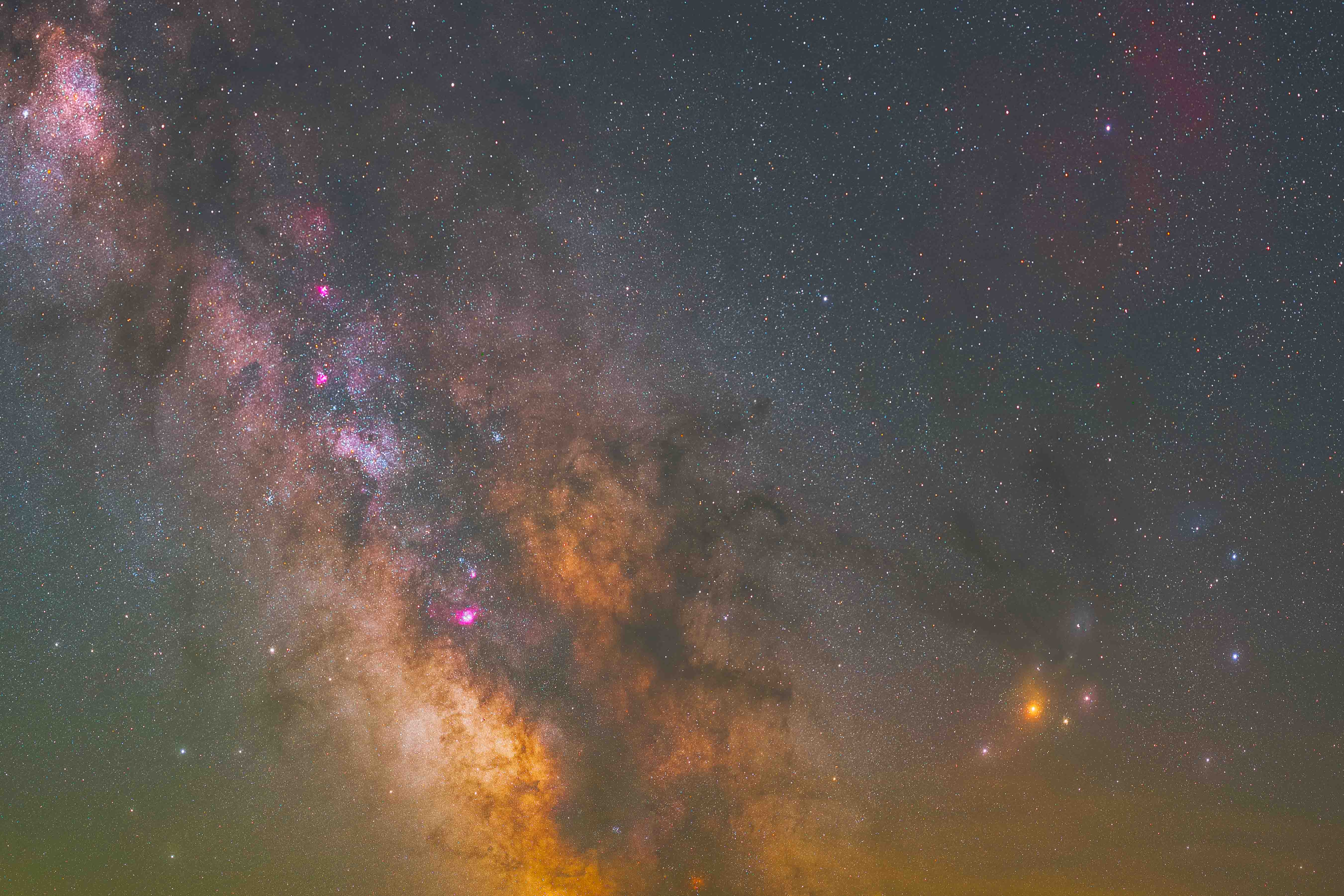 Galactic Starlight Skies for your photographs(54)