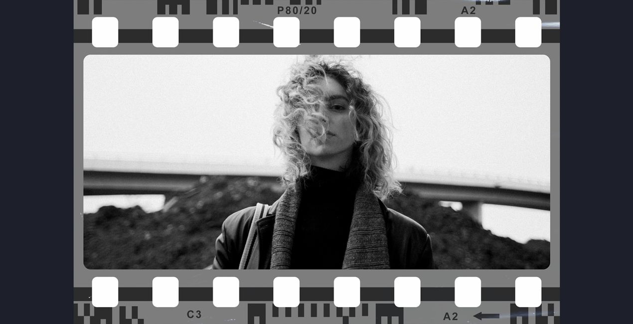 Retro Frames Overlays (50)