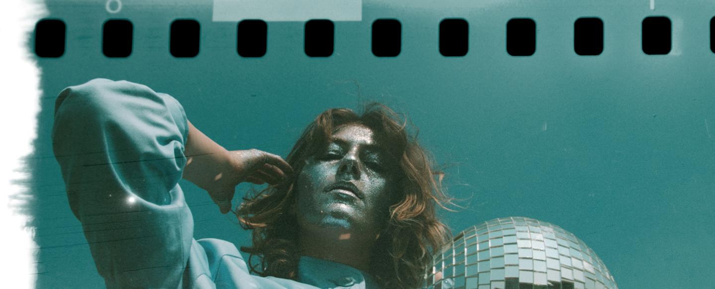 Retro Frames — slide 3