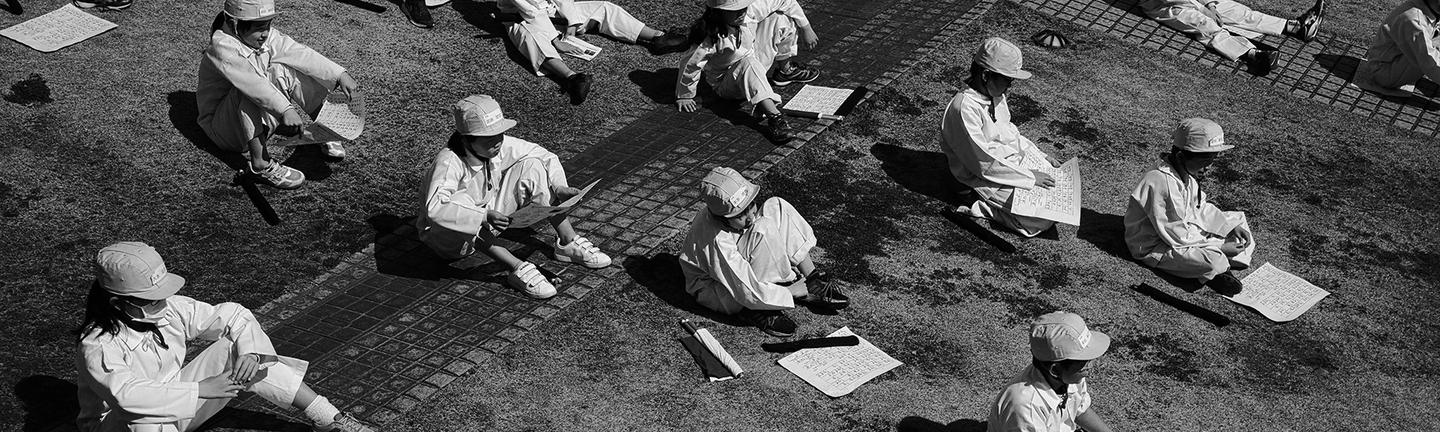 Street Monochrome — slide 3