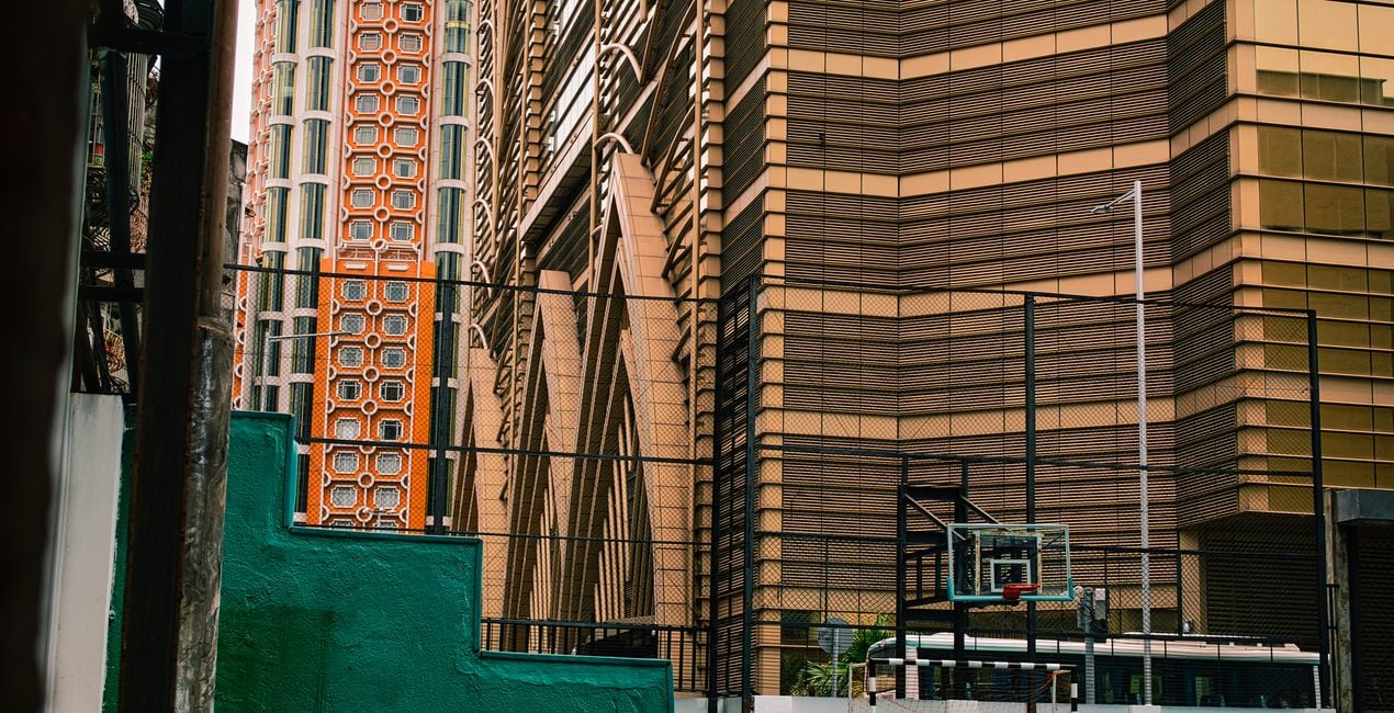 Urban Shadows Presets for Luminar | Marketplace(40)
