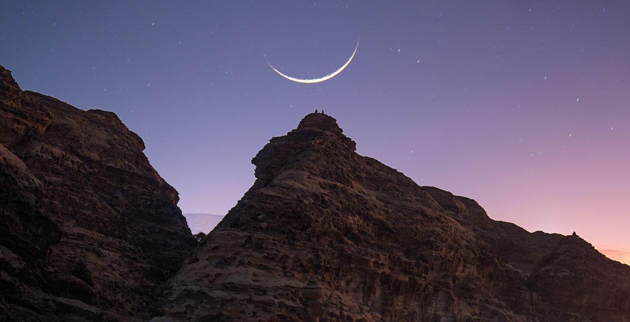 Moonkissed Skies (46)