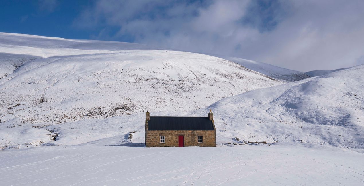 Winter Cottage Mood Presets for Luminar | Marketplace(45)