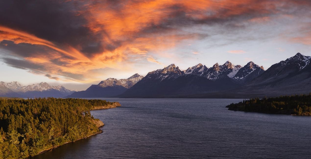 Boundless Glow Skies for Luminar | Marketplace(45)