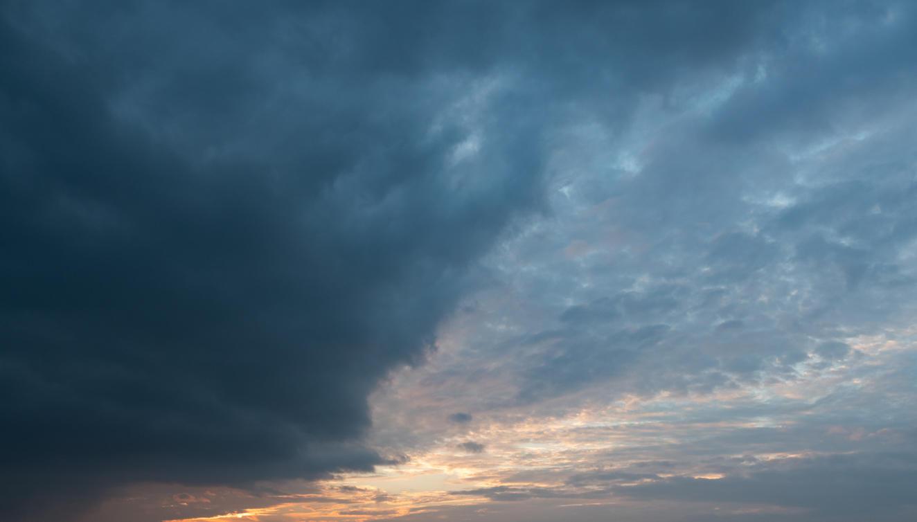 Burst of Drama | Luminar Marketplace(60)