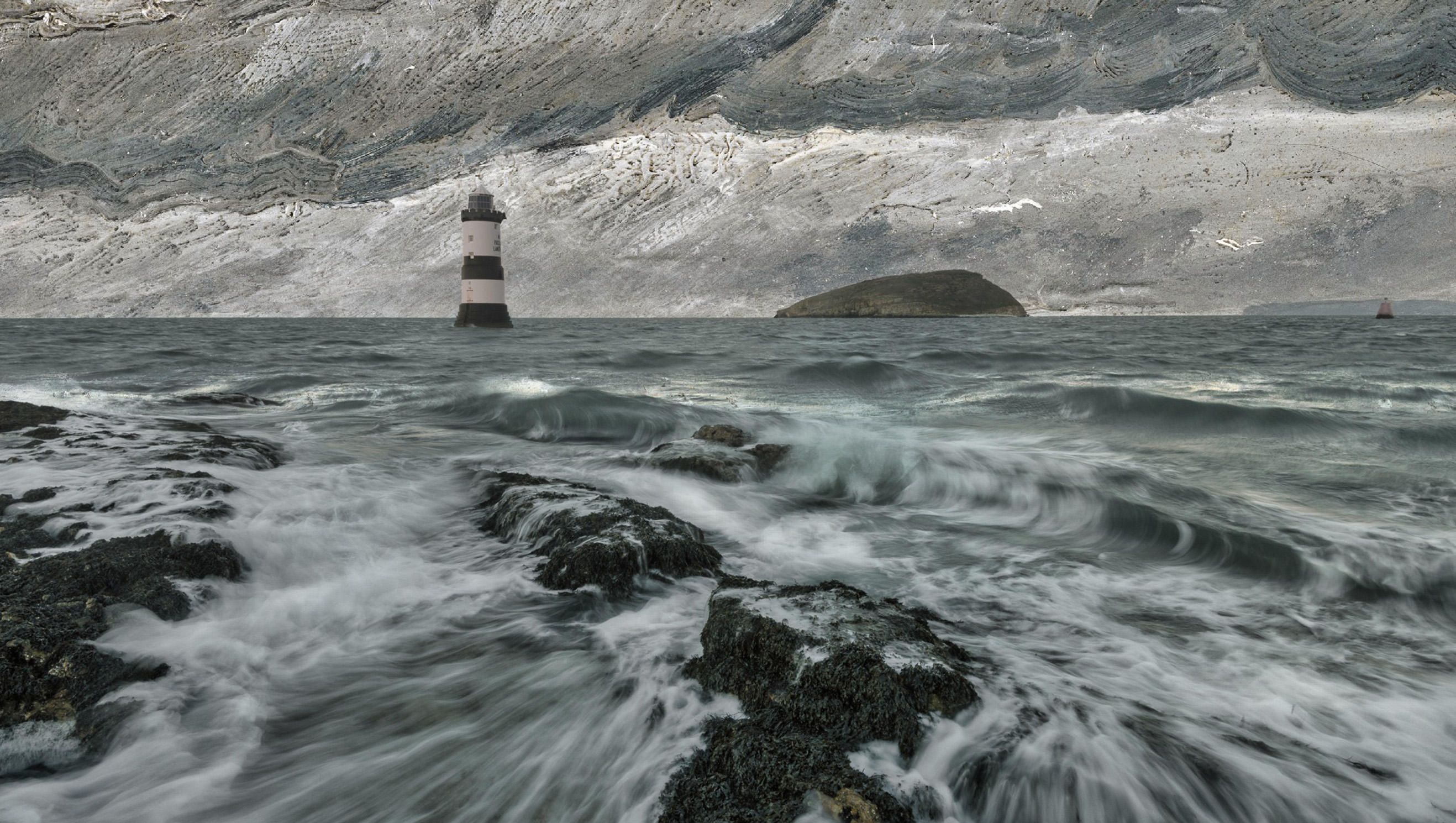 Share your adventures at top quality(195)