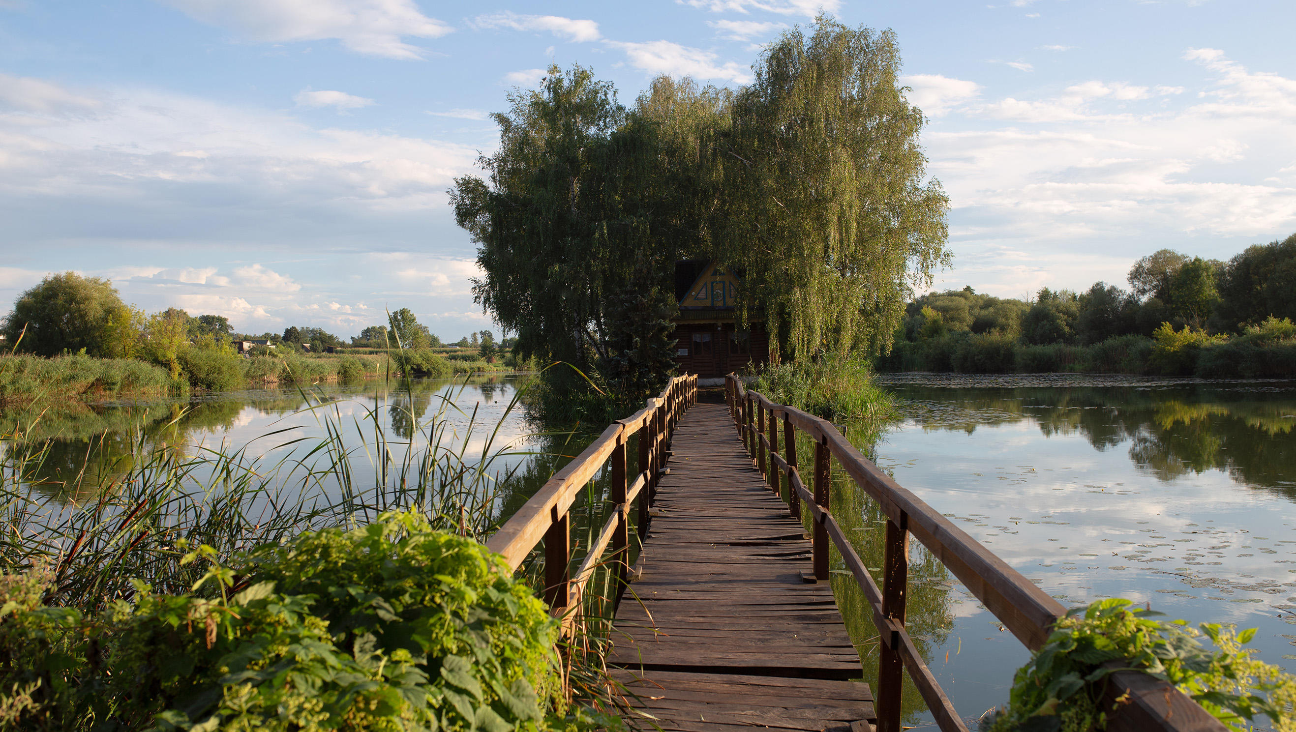 Share your adventures at top quality(200)