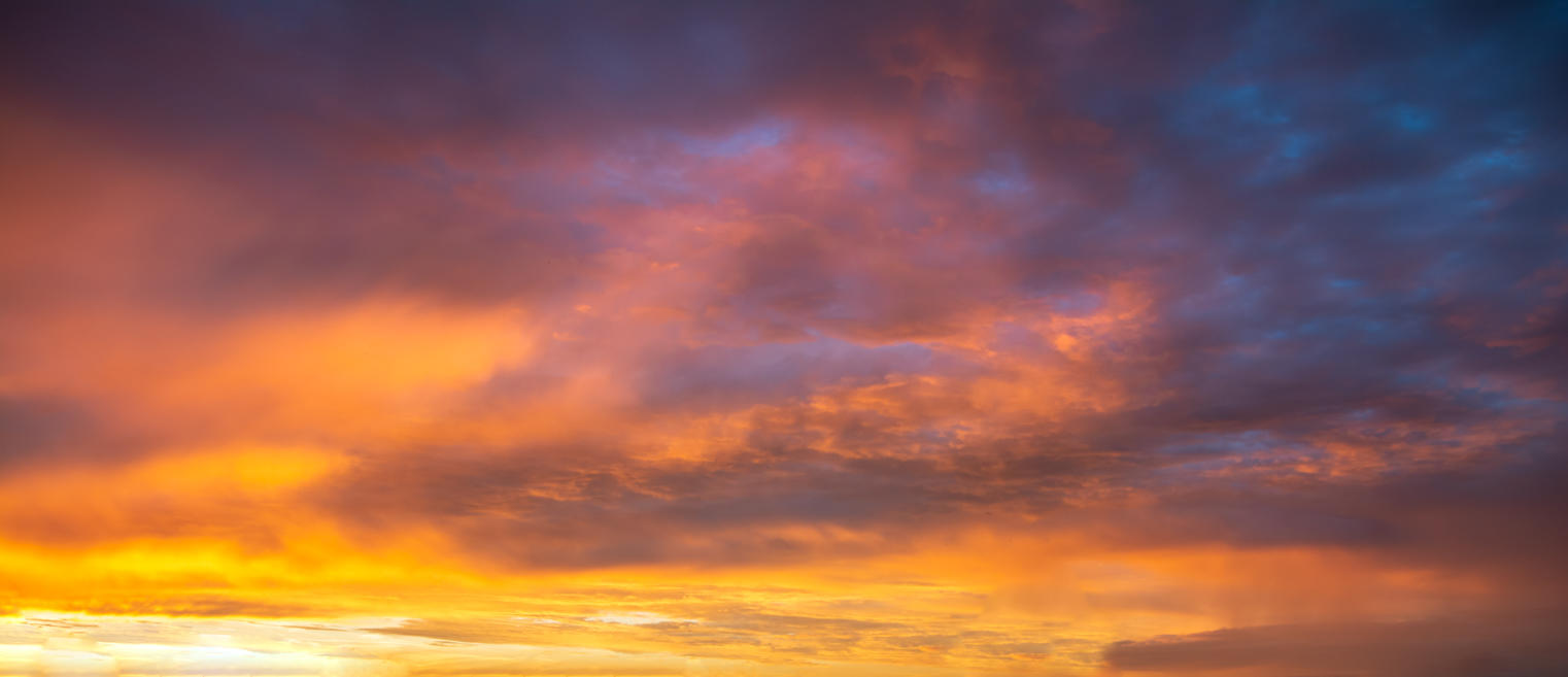 Red Sky Delight | Luminar Marketplace(47)