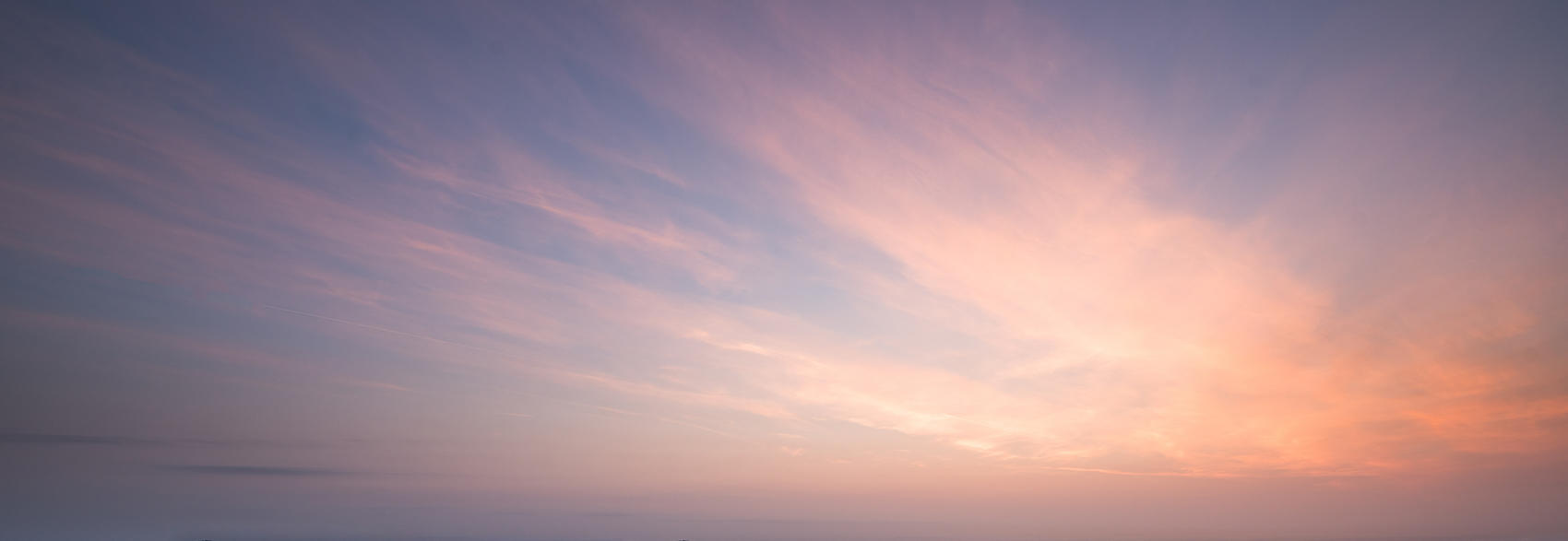 Red Sky Delight | Luminar Marketplace(60)