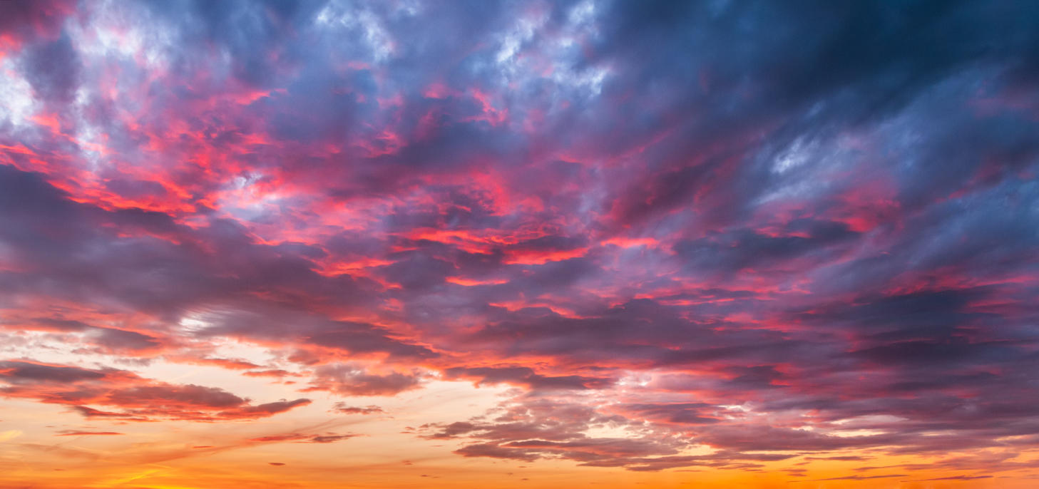 Red Sky Delight | Luminar Marketplace(65)