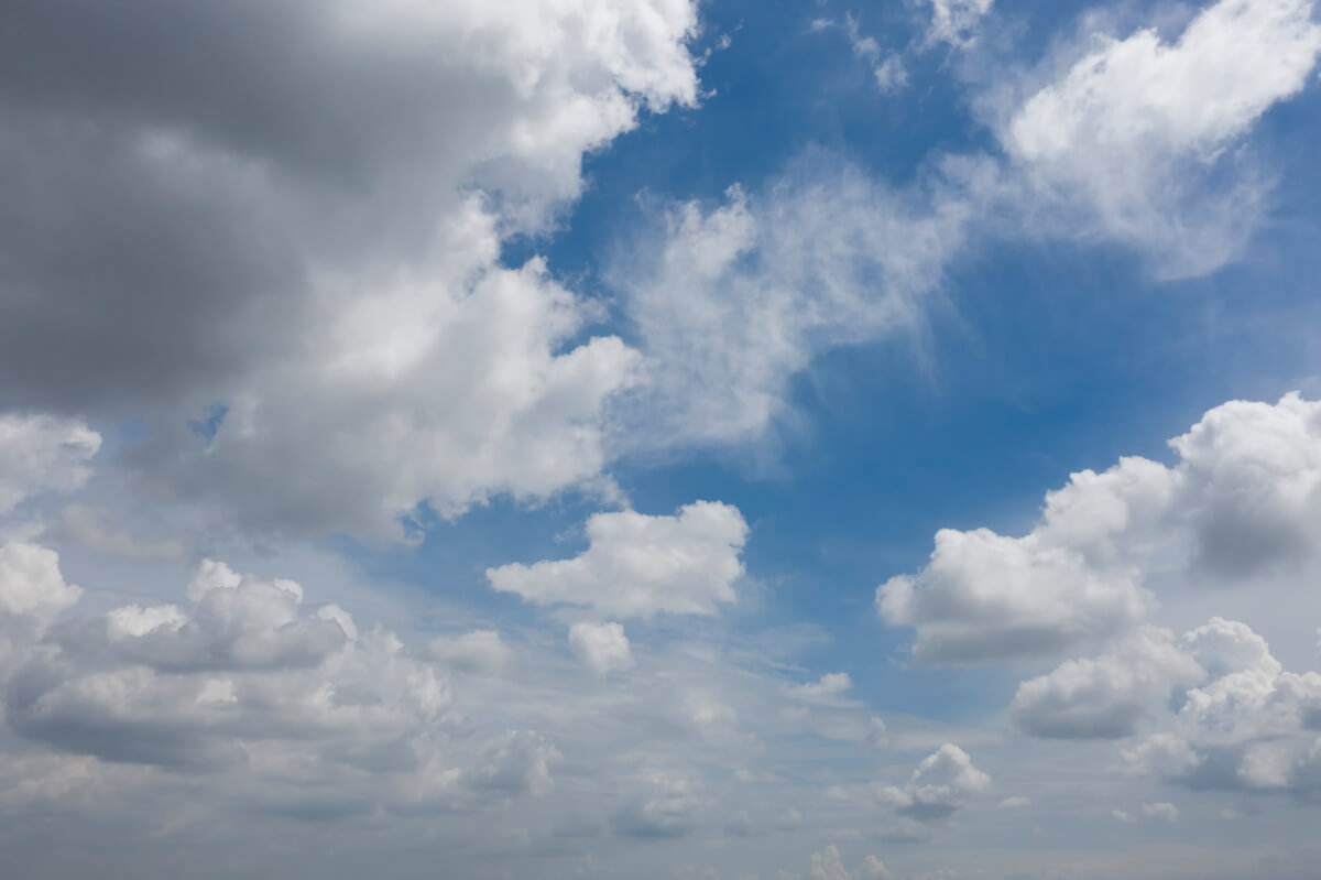 Daytime Bliss Skies | Luminar Marketplace(50)