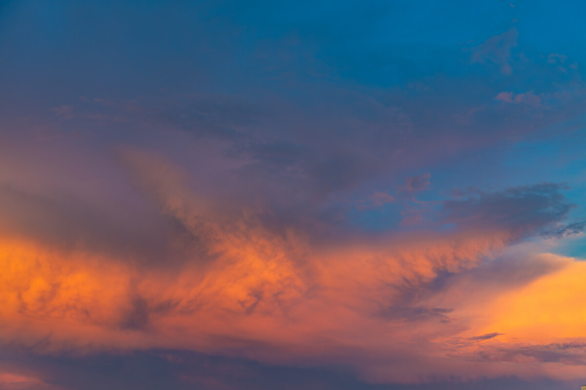 Universal Horizons | Luminar Marketplace(52)