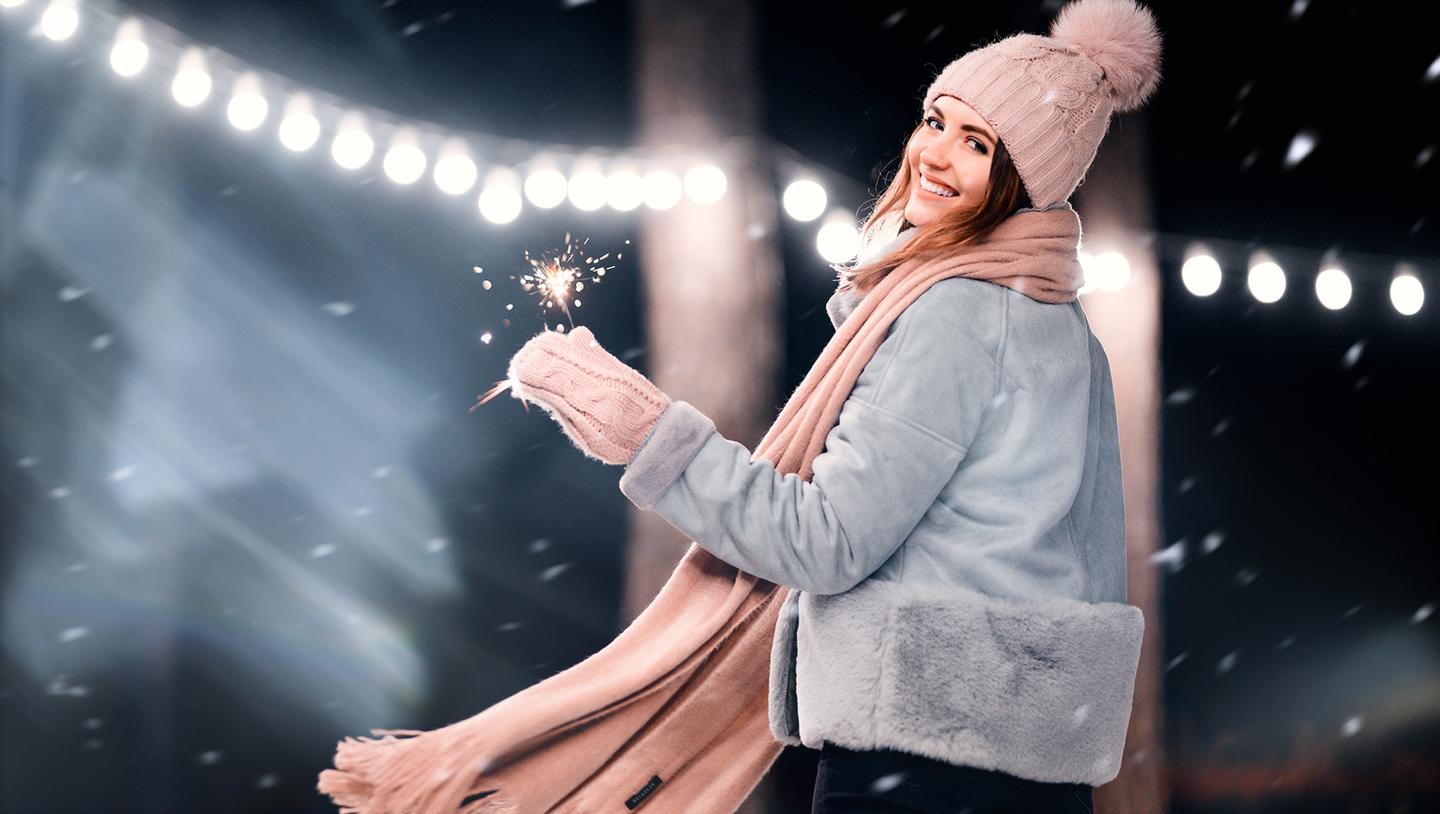 SNOWING MAGIC — slide 2