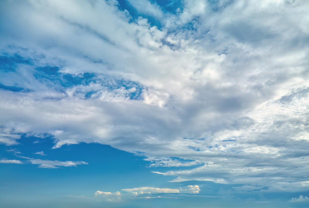 Crystal Blue Skies | Luminar Marketplace(54)