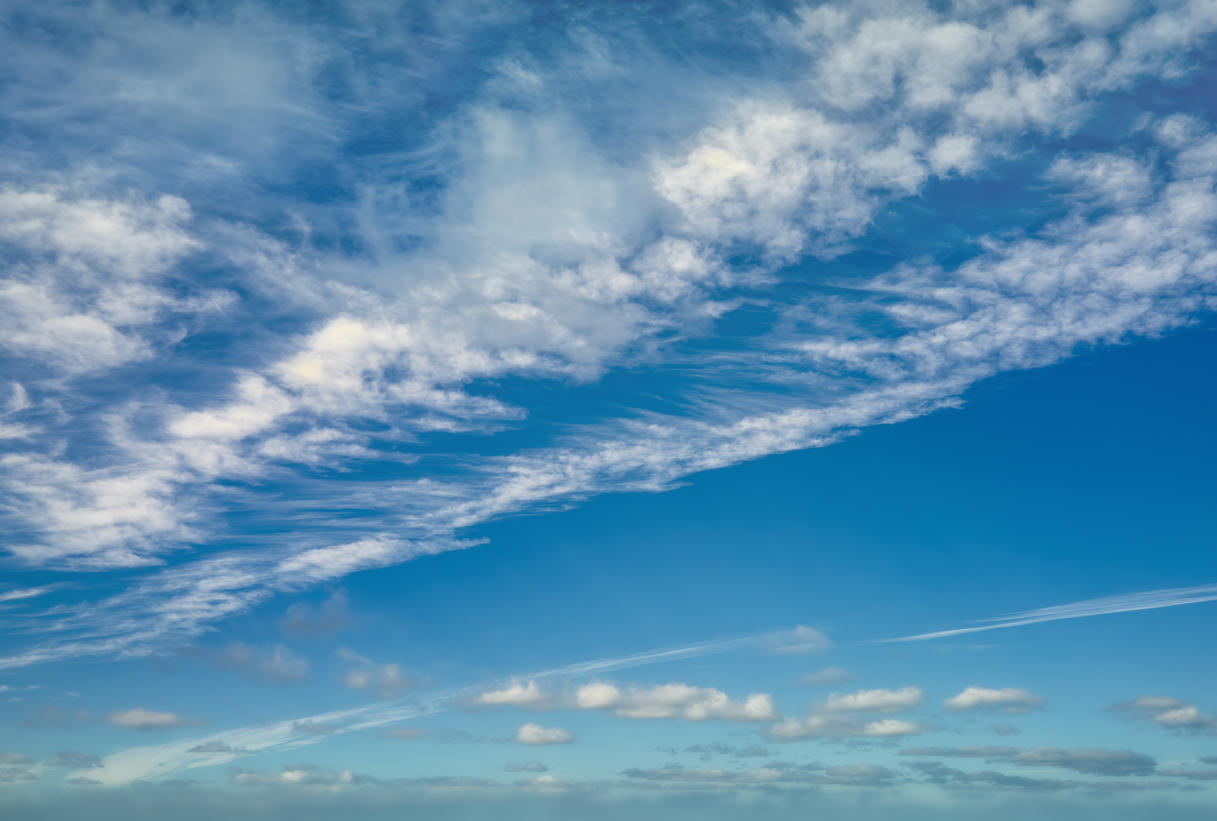 Crystal Blue Skies | Luminar Marketplace(55)