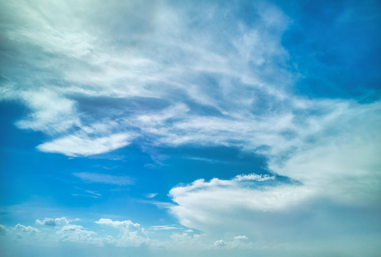 Crystal Blue Skies | Luminar Marketplace(65)