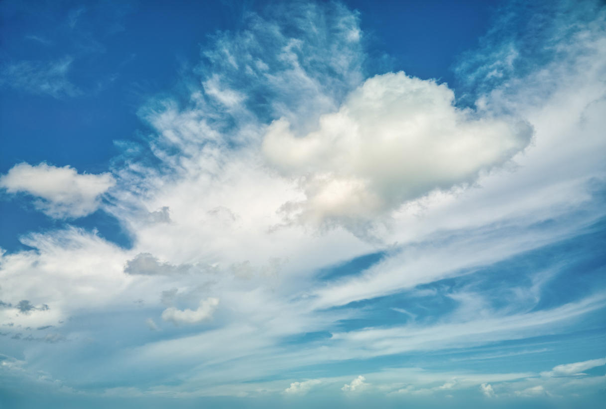 Crystal Blue Skies | Luminar Marketplace(70)