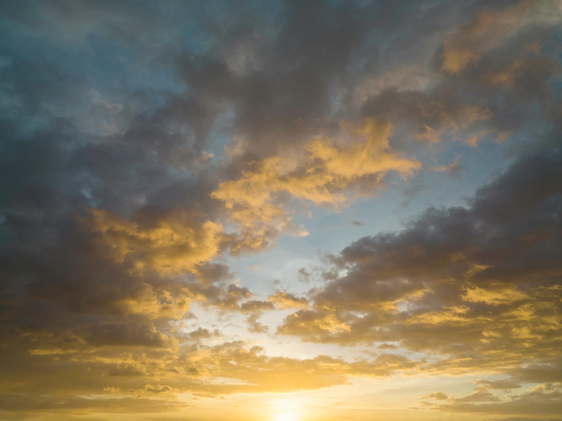 The 6 O'clock Skies | Luminar Marketplace(50)