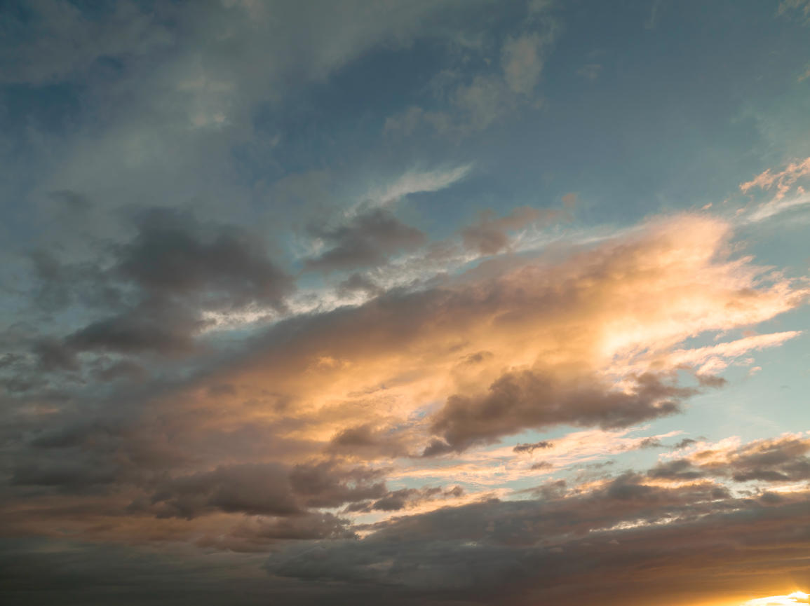 The 6 O'clock Skies | Luminar Marketplace(54)