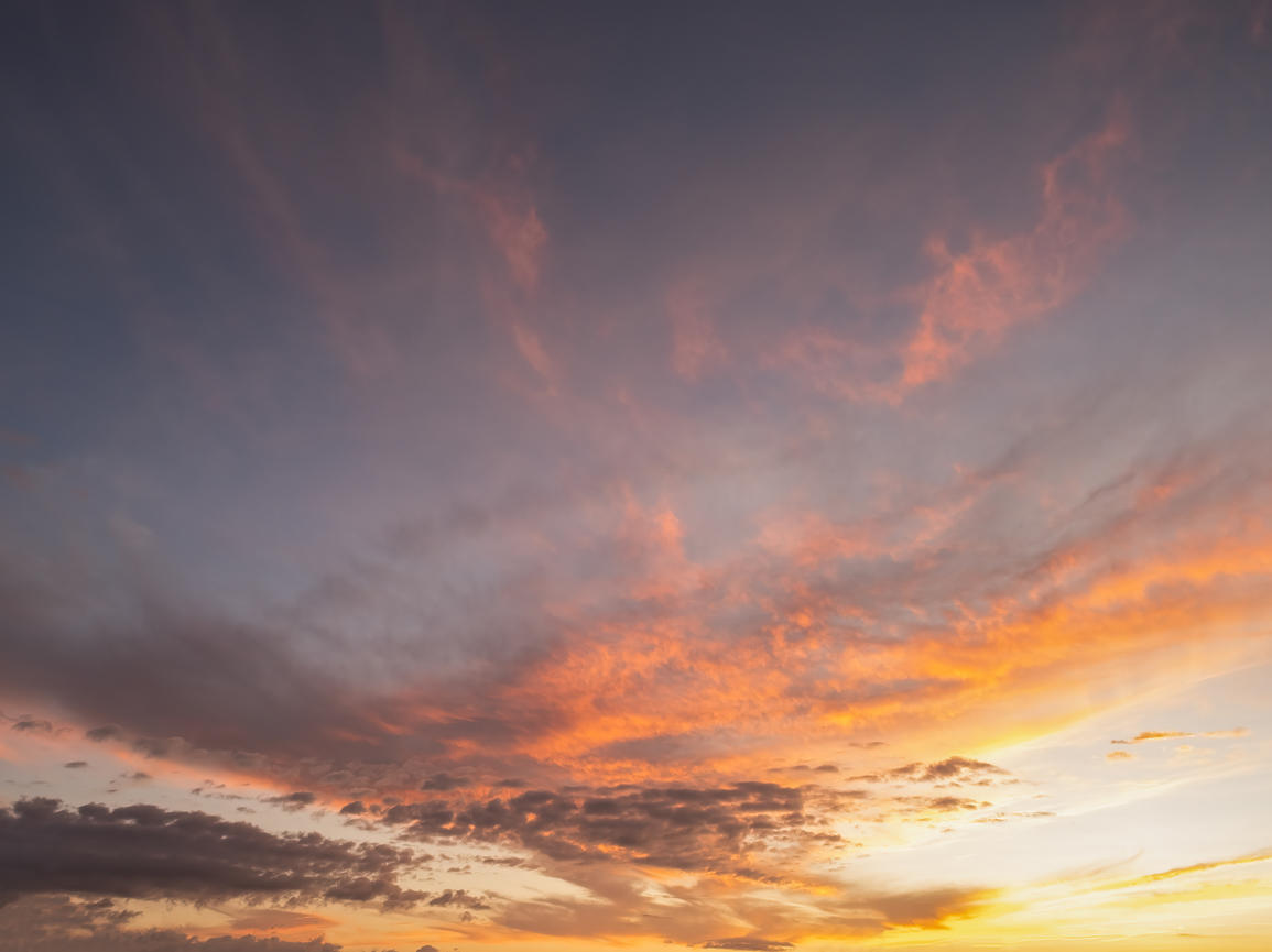 The 6 O'clock Skies | Luminar Marketplace(59)