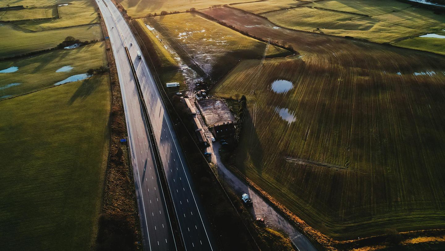 Fly High LUTs — slide 1