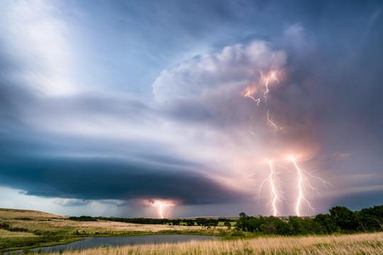 Chasing Stunning Thunderstorms image
