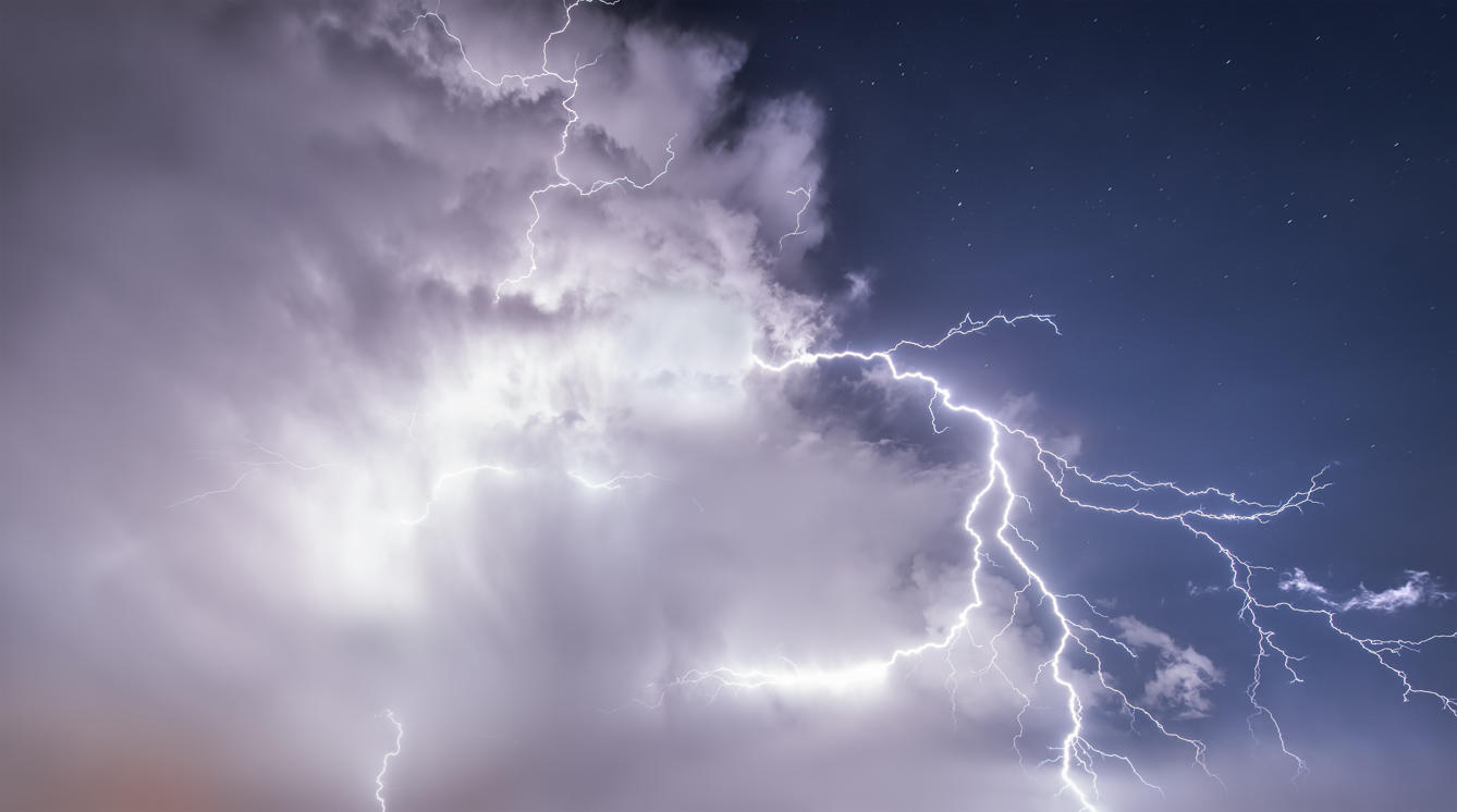 Chasing Stunning Thunderstorms | Luminar Marketplace(59)