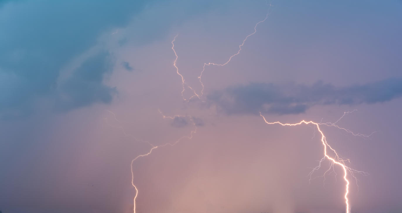 Chasing Stunning Thunderstorms | Luminar Marketplace(63)