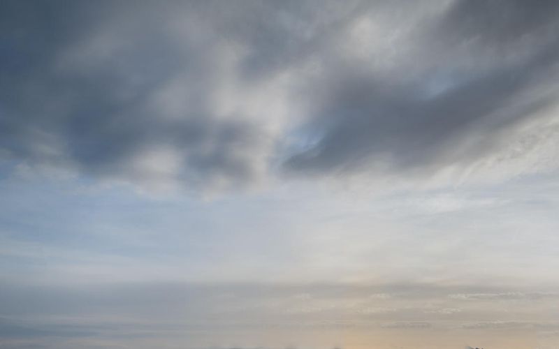 Skies included in the pack(16)