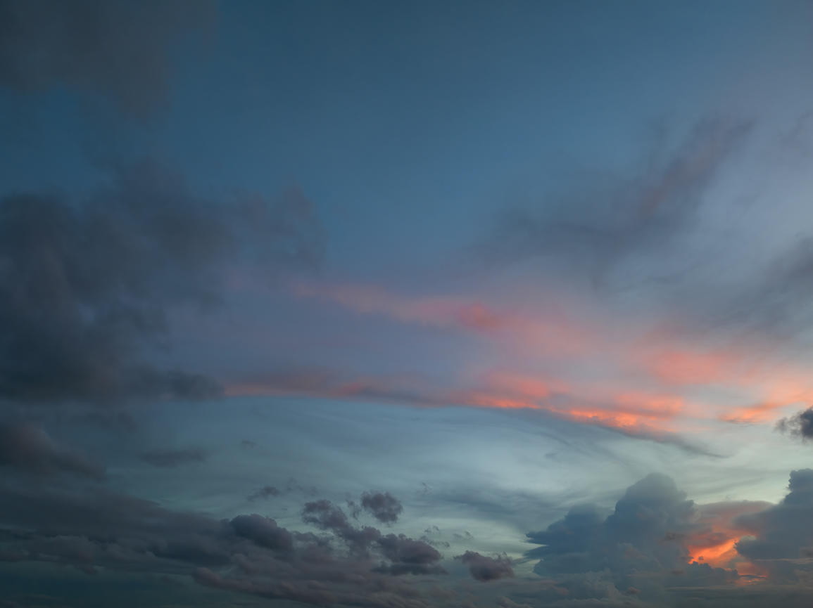 Paradise Blues Bundle is a photo enhancement asset for Luminar(59)