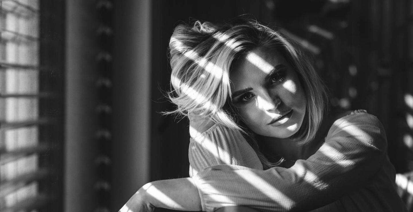 Nostalgic B&W LUTs — slide 1