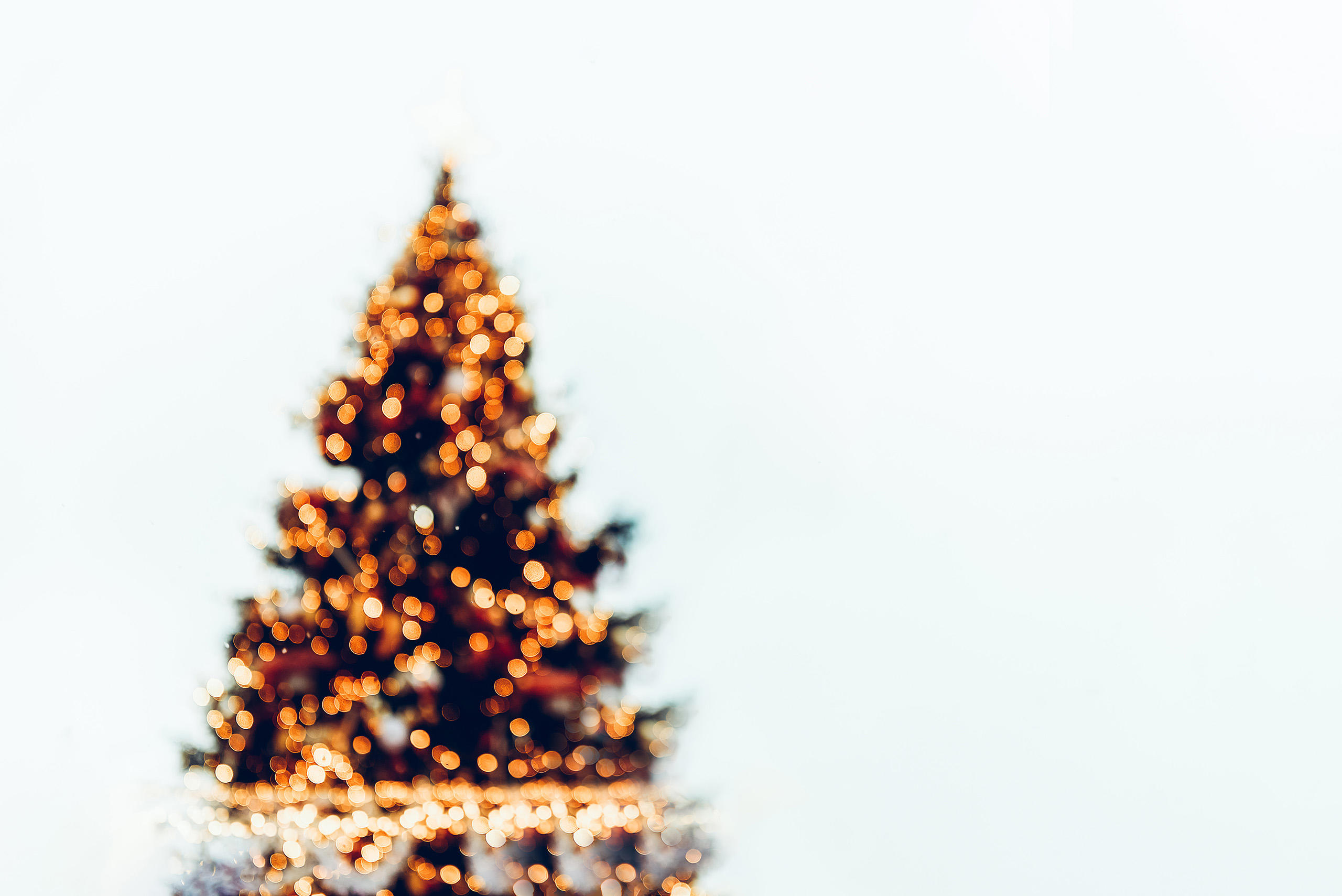 Magic Mood Backgrounds is a photo enhancement asset for Luminar(59)