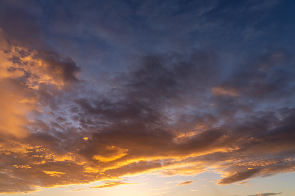 Golden Pacific Skies | Luminar Marketplace(59)