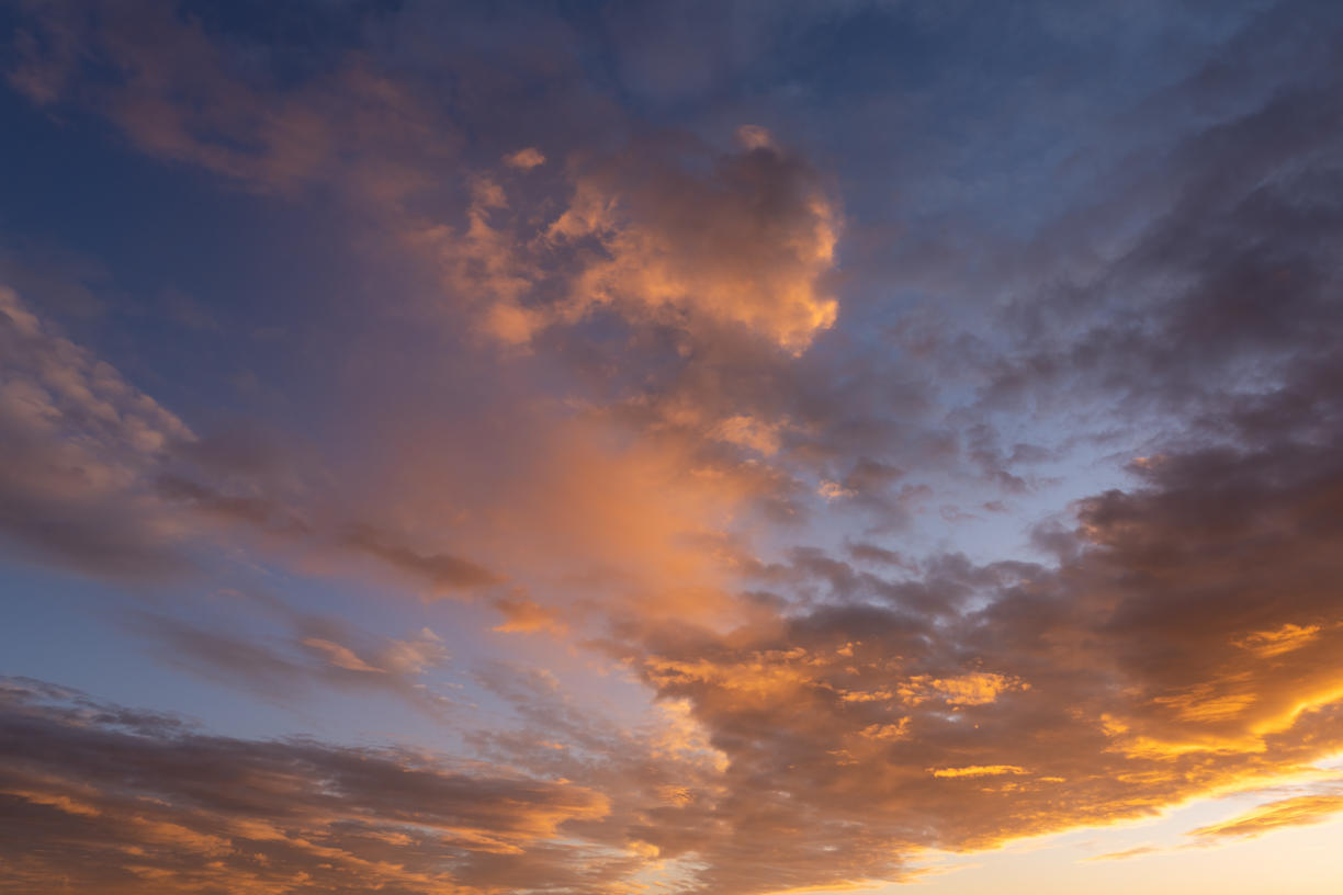 Golden Pacific Skies | Luminar Marketplace(60)