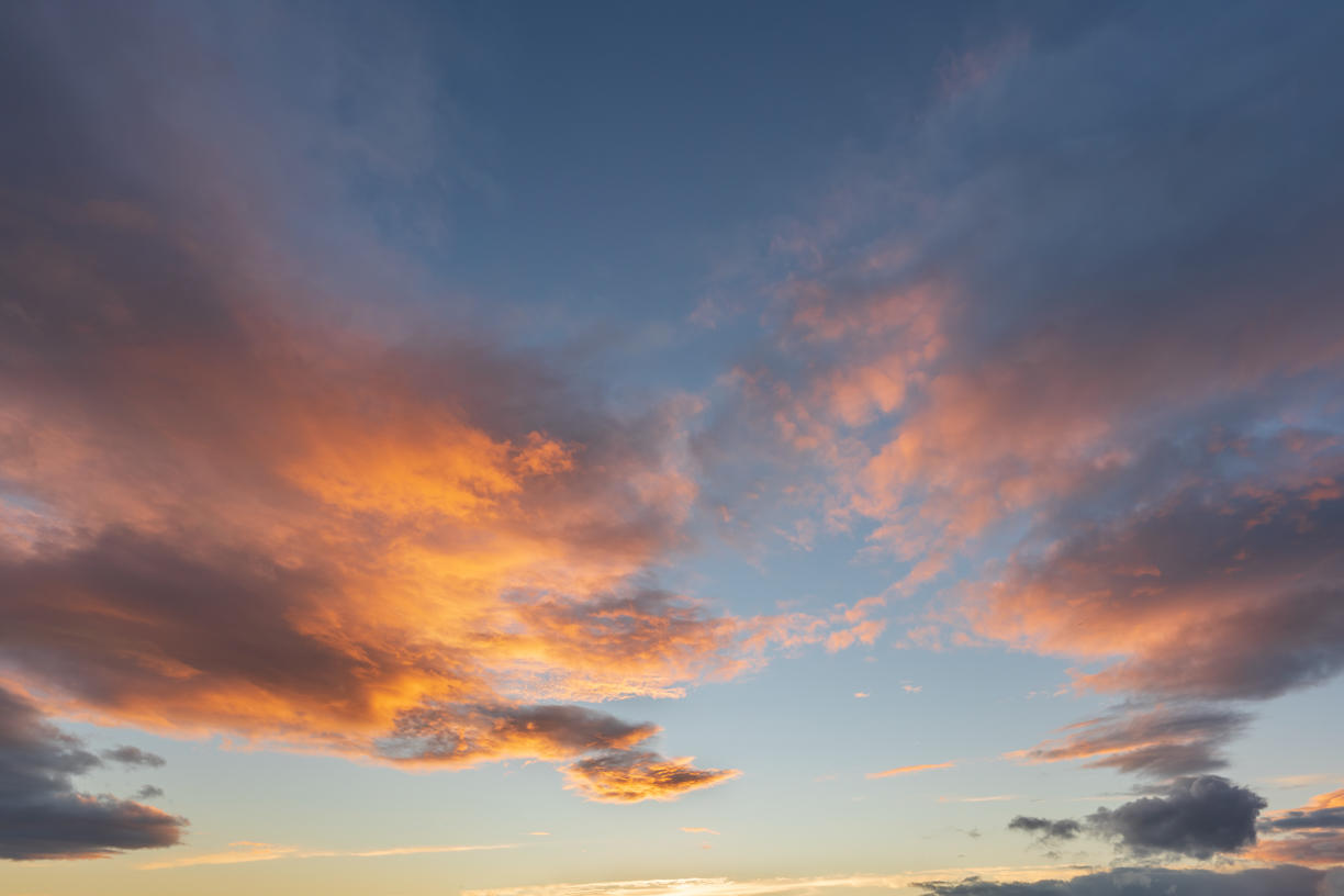 Vanilla Skies | Luminar Marketplace(54)