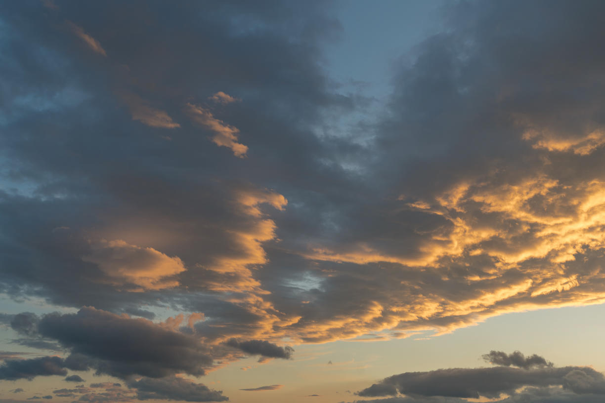 Vanilla Skies | Luminar Marketplace(56)