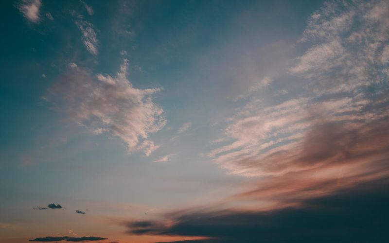Skies included in the pack(20)