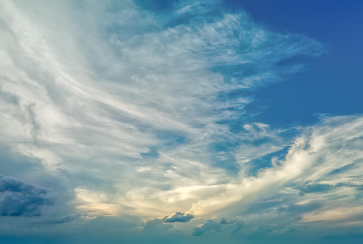 Ultimate Skies Bundle is a photo enhancement asset for Luminar(92)