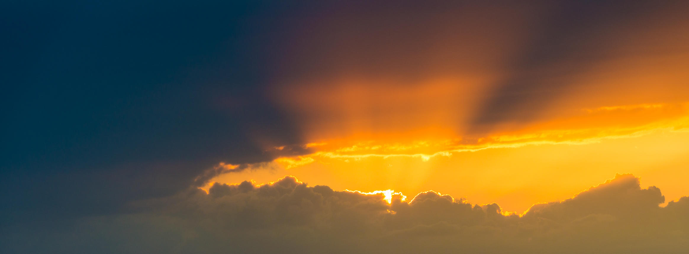 Tropical Skies | Luminar Marketplace(70)